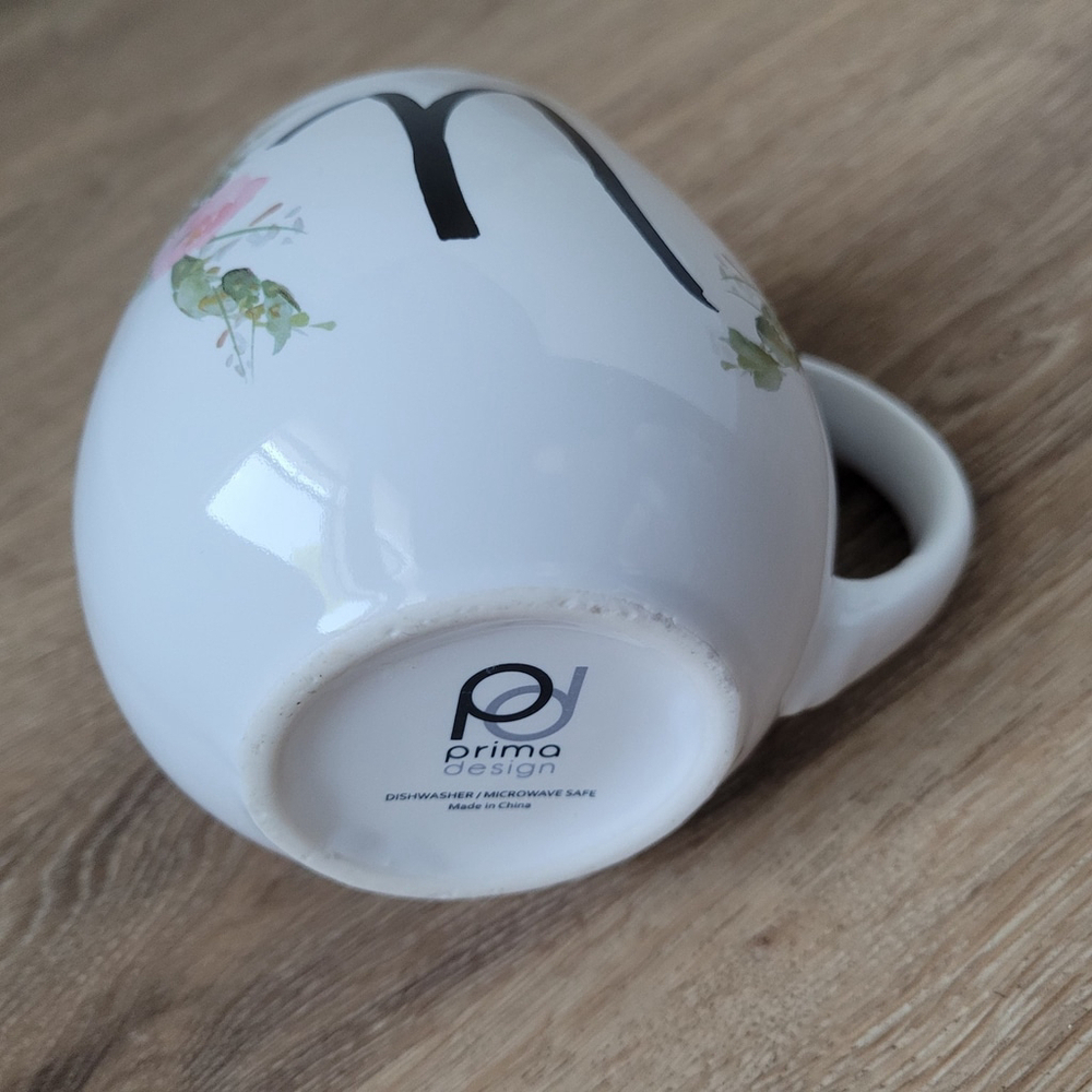 Prima Design - Gorgeous N, Pink Rose Coffee Tea Cocoa Mug - Picture 5 of 8